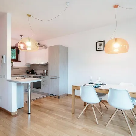 Appartement Bird's Eye View - By Myhomeincomo Como