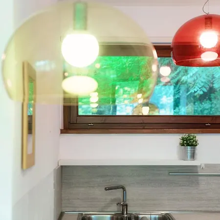 Appartement Bird's Eye View - By Myhomeincomo *